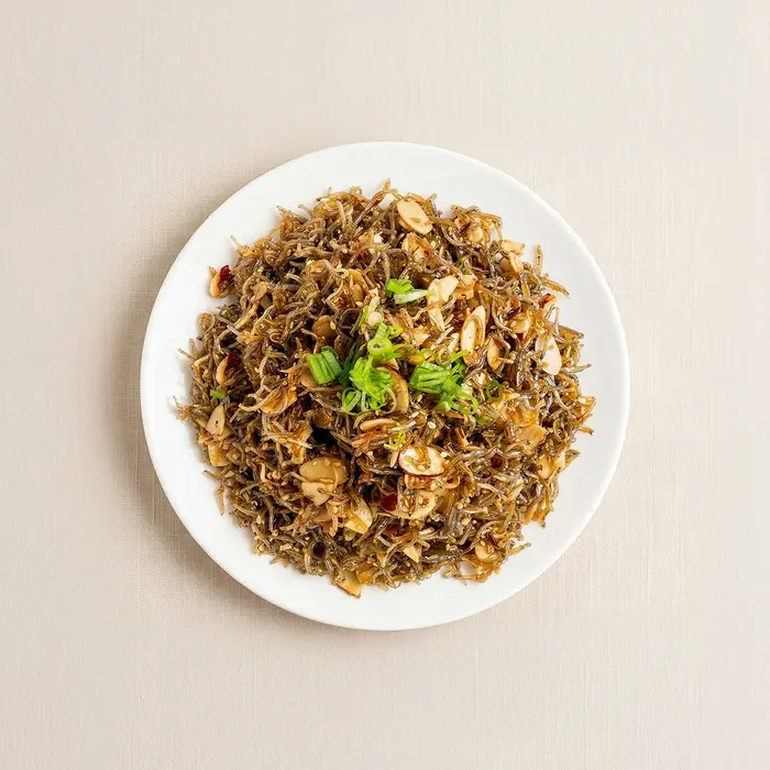 Myeolchi-bokkeum – Stir-Fried Anchovies with Almonds