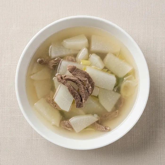 Sogogi Mu-guk – Beef & Radish Soup