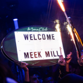 Custom Oval LED Marquee Message Board — image 3